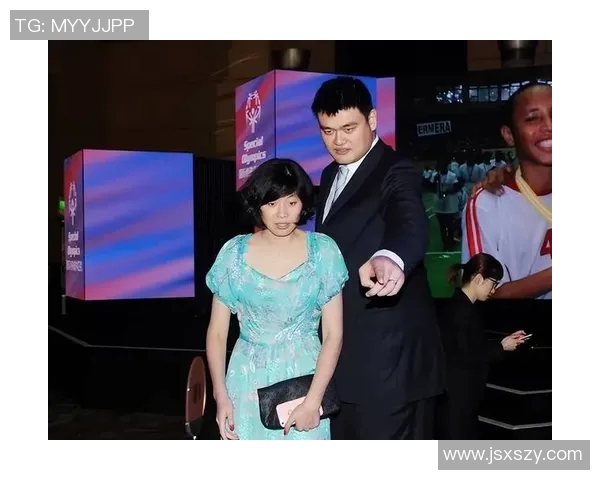 姚明婚姻生活揭秘与妻子叶莉的甜蜜日常与家庭幸福现状 姚明婚姻生活揭秘与妻子叶莉的甜蜜日常与家庭幸福现状