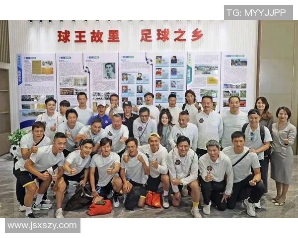 香港足球明星队各成员职责与分工详细解析与介绍