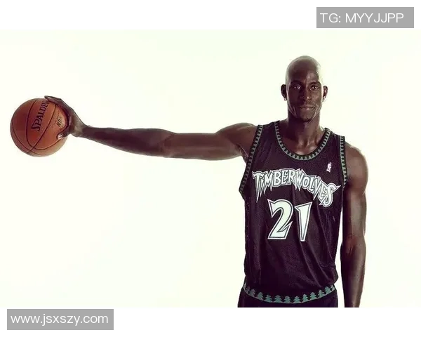 穿8号球衣的篮球明星是谁他的传奇故事和辉煌成就揭秘